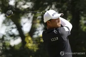 [골프] 캐나다 교포 이태훈, LIV 골프 인디애나 폴리스 2R '선두'