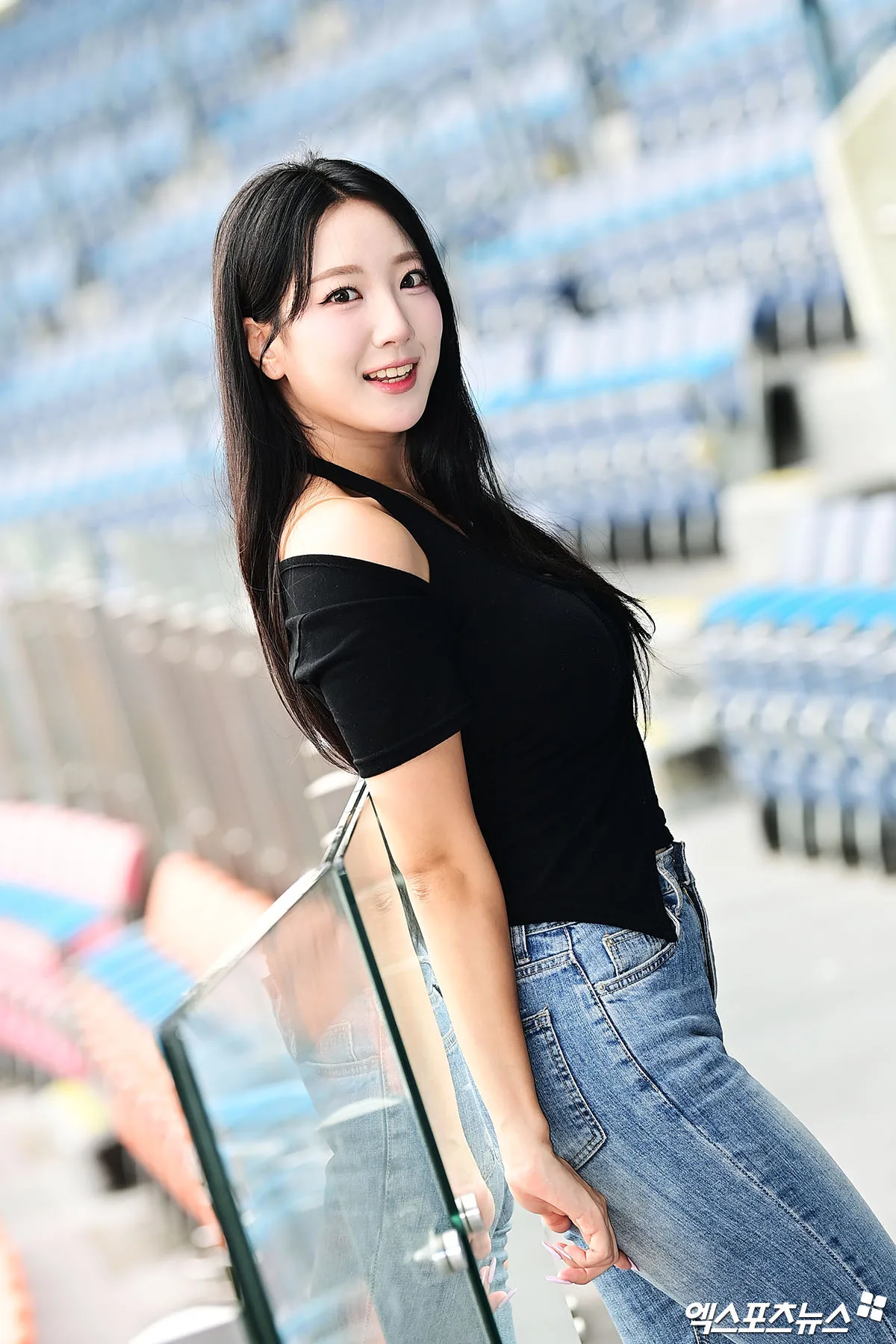 [단독] '맥심 표지 모델' 서여진 