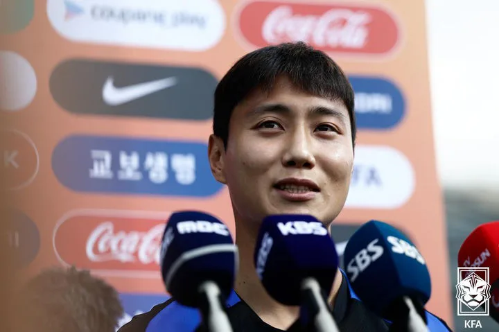 백승호 교체로 뛴 英 2부 버밍엄, 렉섬 2-1 꺾고 리그 첫 승