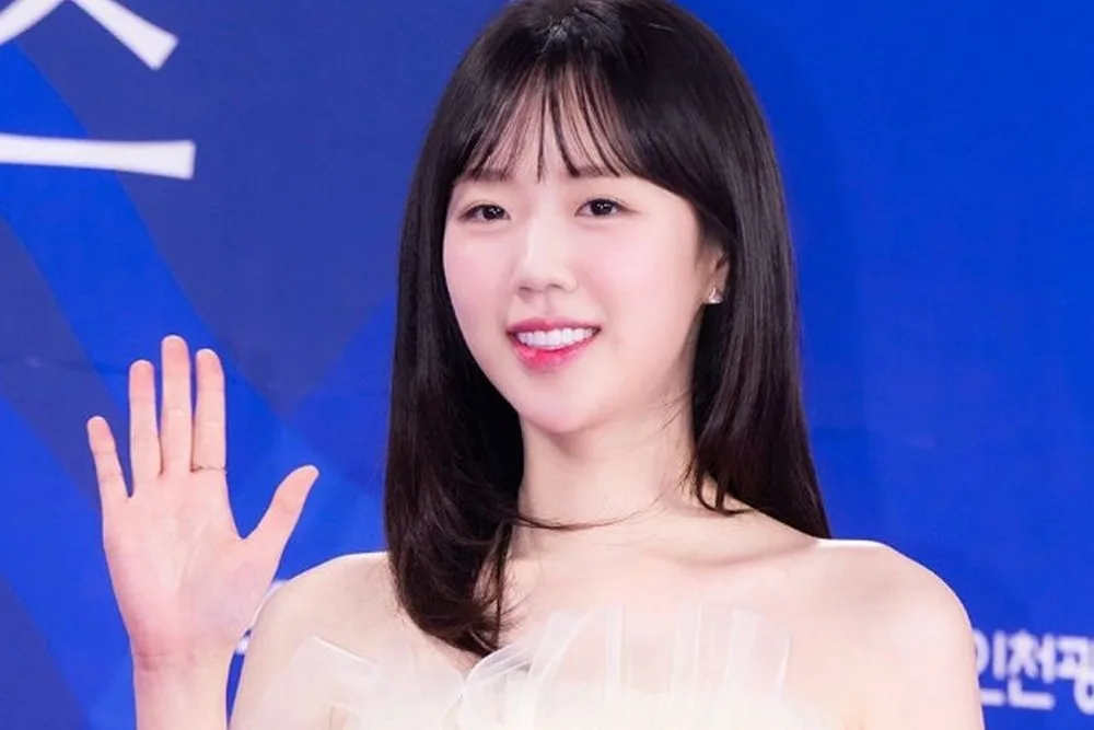 '바타♥' 지예은, '런닝맨'서 열애설 기다리더니…12월 결혼 발표는? →...