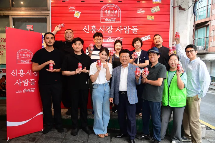 [유통가 NOW]게토레이 러닝 캠페인·폴바셋 카페 영화 시사회…코카콜라...