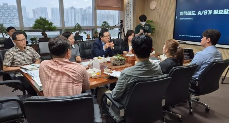 [천안 24시] 시민 아이디어 최대 500만원 포상…천안 '아침시장실' 첫 운...