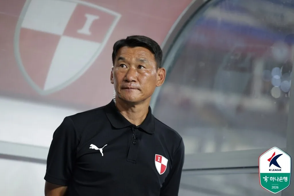 조성환 감독 “솔직히 팬들에게 얼굴을 못 들 정도, 프로니까 이겨내야...