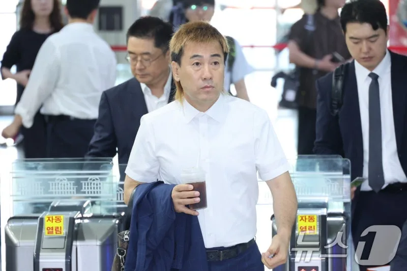 강원FC 내년 춘천·강릉서 다시 뛸까…김병지 사과로 분산개최 물꼬