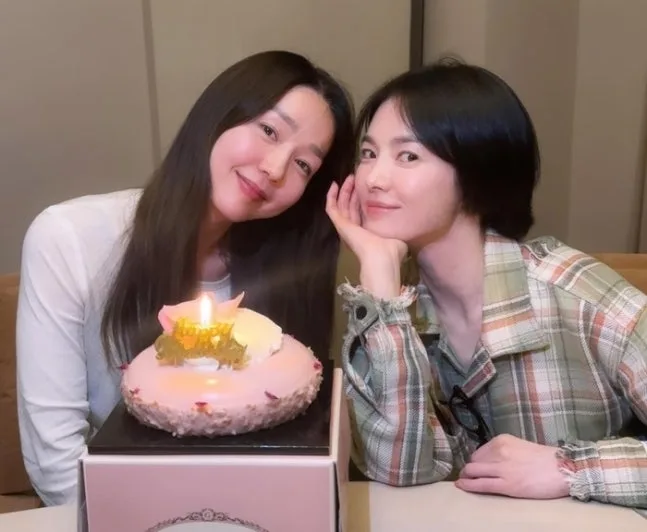 송혜교가 부른 ‘우리 장군이’…반려견 한장에 들킨(?) 이진과의 ‘30년...